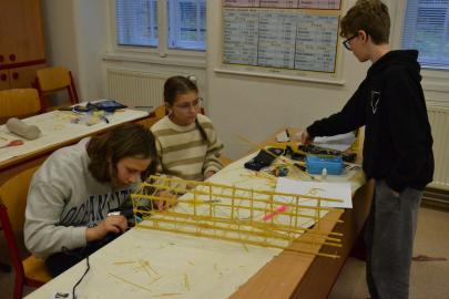 Těsně zvítězil „Trojúhelník smrti“