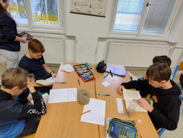 BLACKOUT POETRY aneb DEN POEZIE podesáté