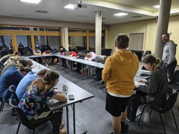 Kvinta ve zdraví zpět z lyžáku