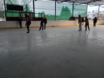 Malý gympl dnes bruslí