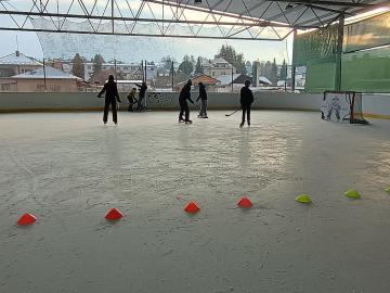 Malý gympl dnes bruslí