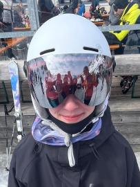 Lyžaři zdraví z italského Passo Tonale