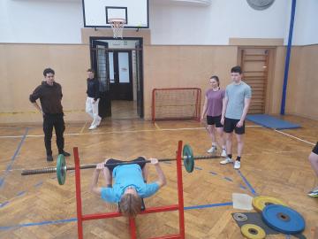 Nejzdatnější gymplák