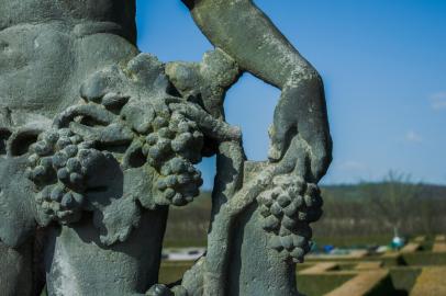 Tercie byla poznávat sochy Ctností a Neřestí