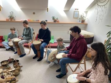 KVARTA NAVŠTÍVILA MUZIKOTERAPII