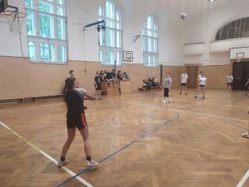 4. Gymplácké pálení čarodějnic